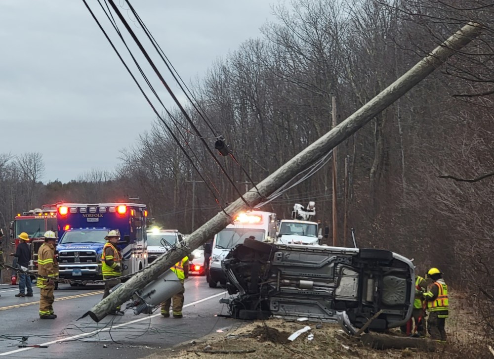 Unacceptable Response Time by Eversource to Car Accident
