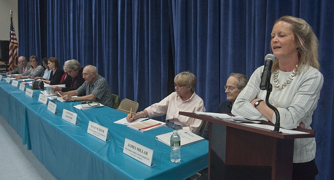 Regionalization Committee Issues Draft Proposal
