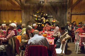 4__DSC1895_BarnDance_Dining72dpi