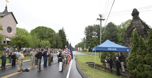 DSC_1808_attheMemorial72dpi