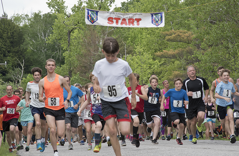 The eventual winner of the race, , is at left wearing number 58. He set a course record.