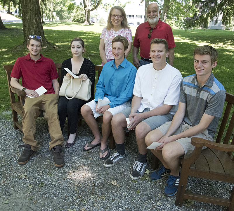 Eight High School Students Receive NCCF Grants