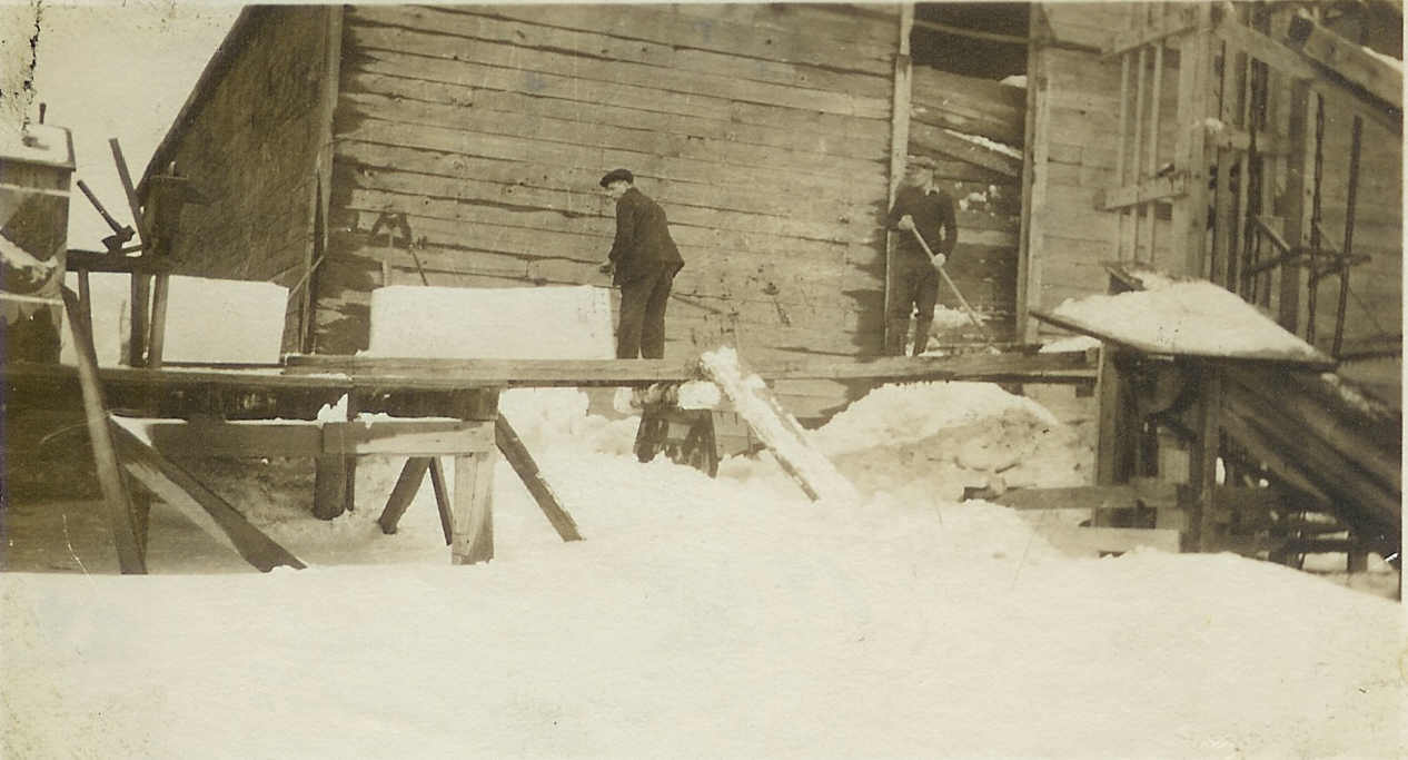 Norfolk Then: Ice blocks from the “Icebox”