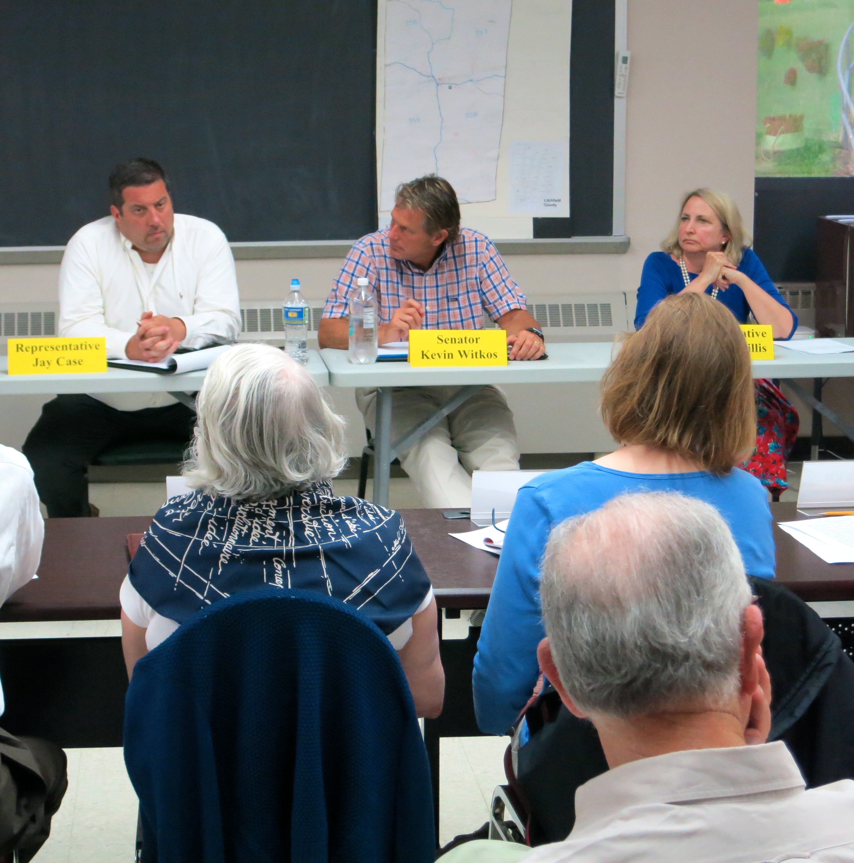 Regionalization Committee Meets With State Legislators