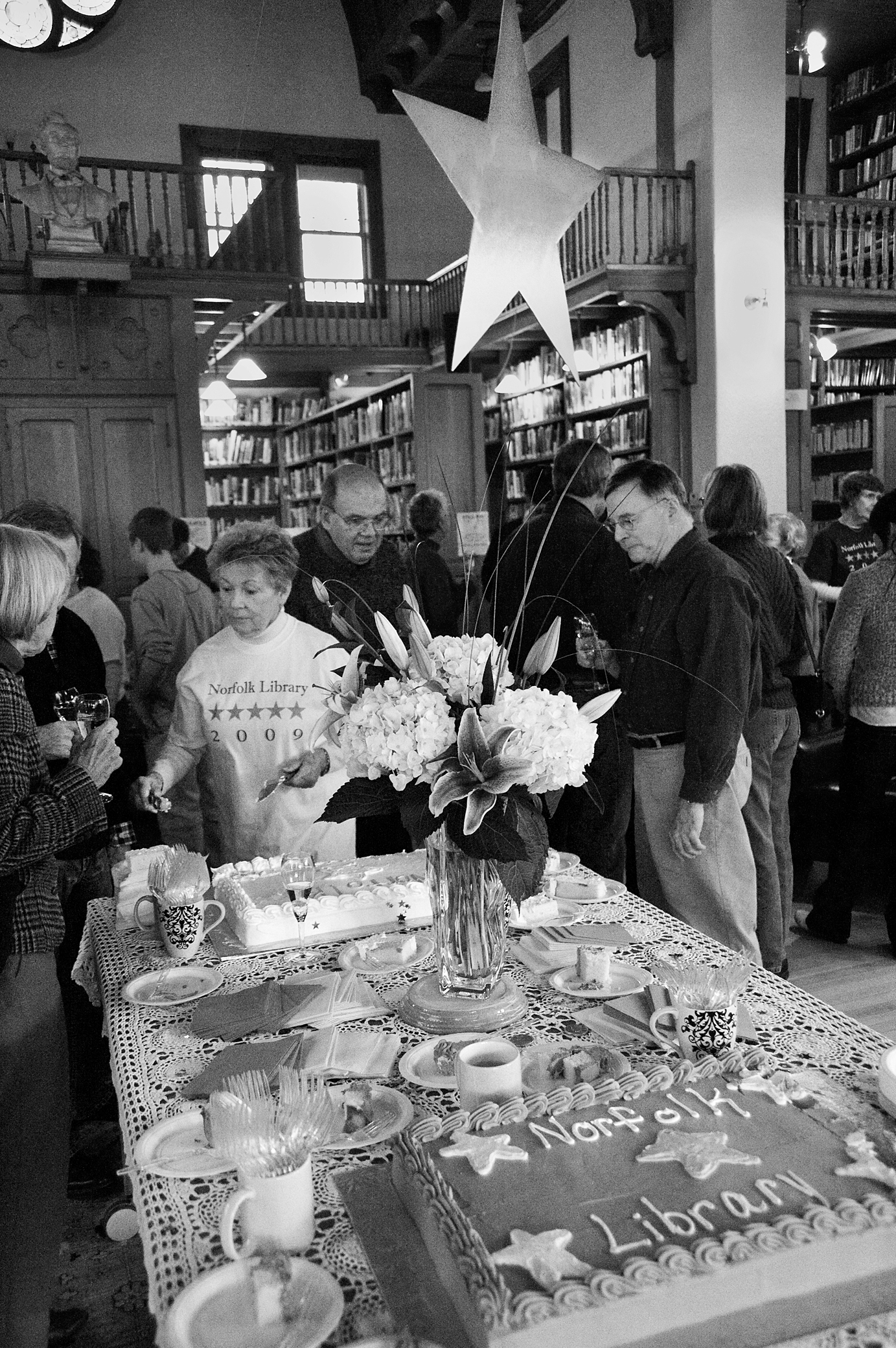 Library Celebrates Five Star Status