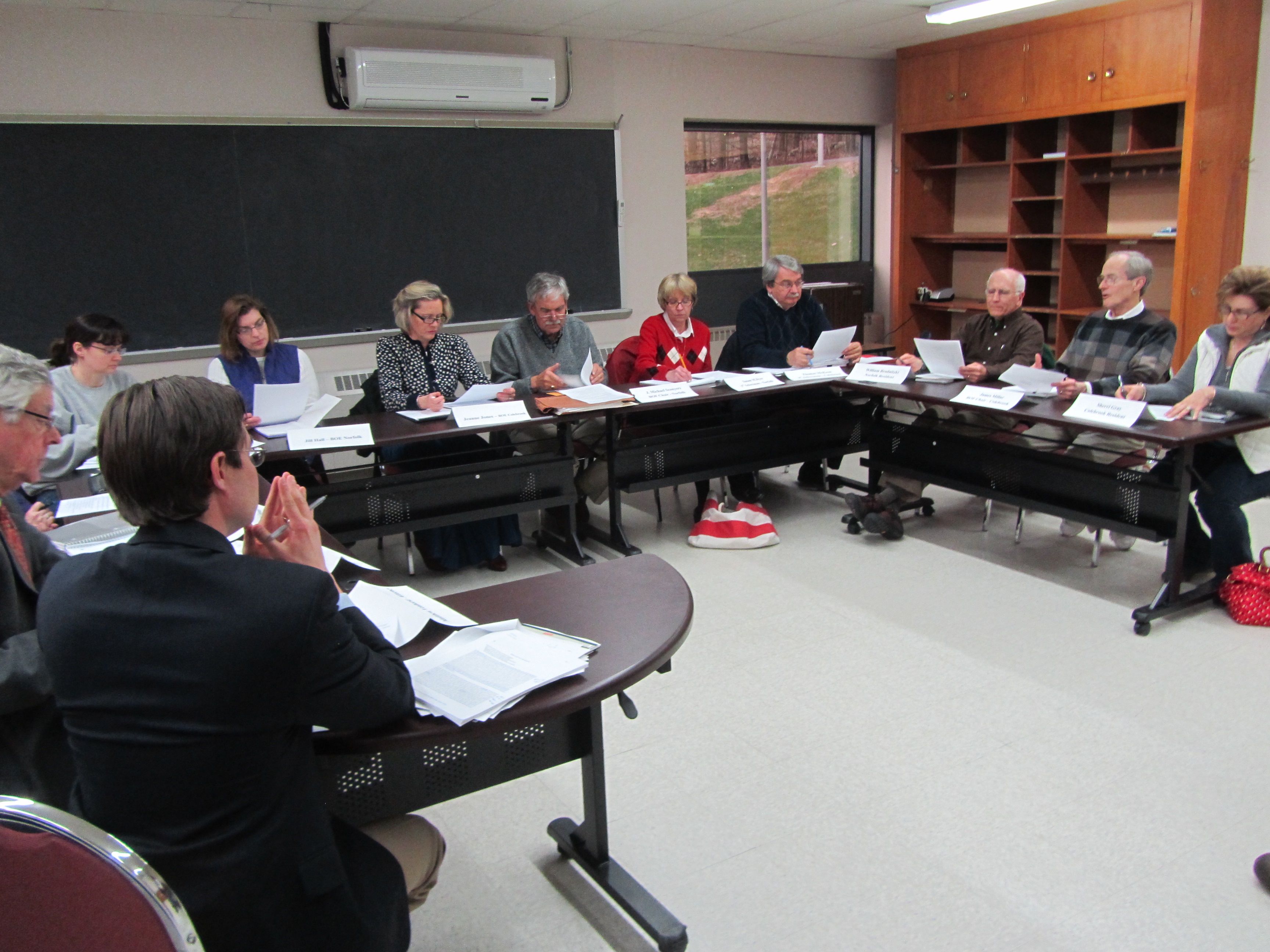School Consolidation Committee Meets