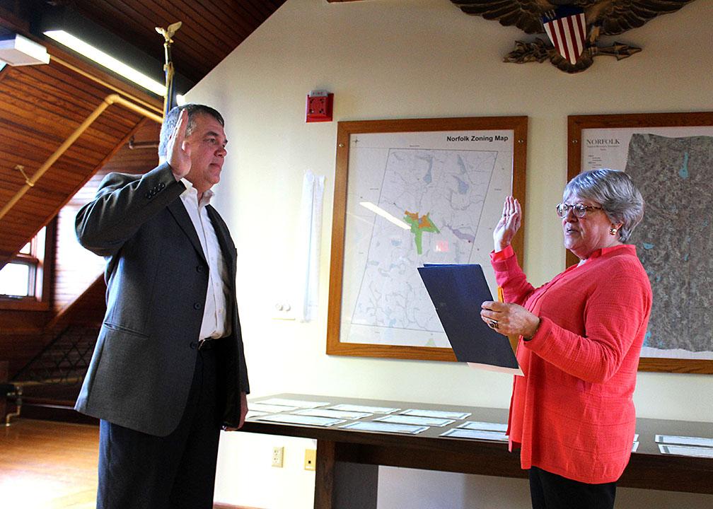 Norfolk Elects Matt Riiska as First Selectman