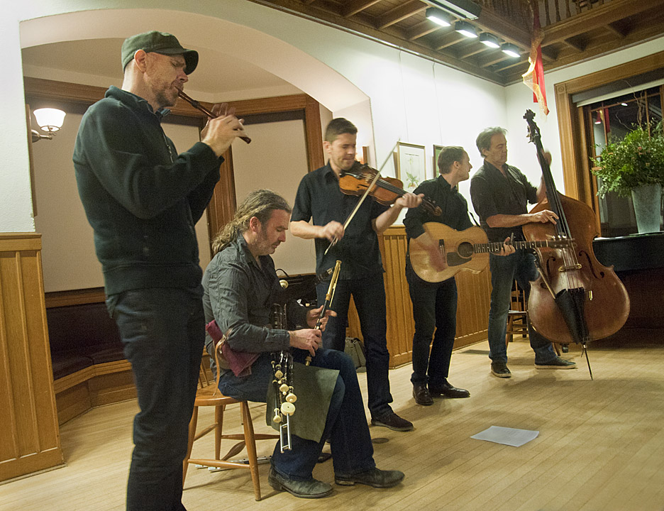 Lúnasa Plays St. Patrick’s Day Concert